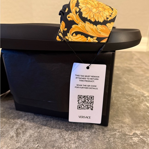 Versace Barocco Slides – Black/Gold (EU 41 / US 8) main image 5